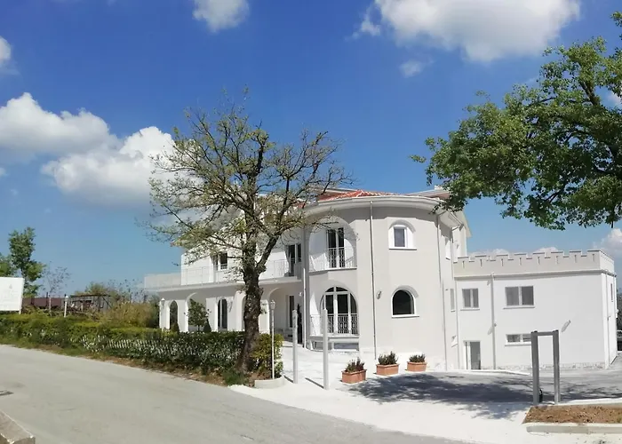 Feudo Di Castelmozzo Фермерский дом